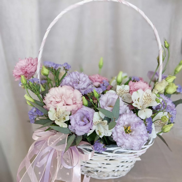 Корзина «Весеннее настроение» в Коктебеле